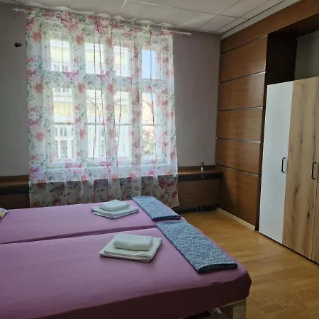 Lambo's Corner - Guest Guest house