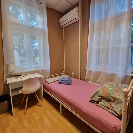 בית הארחה Lambo's Corner - Guest