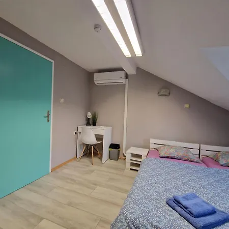 Lambo's Corner - Guest וארנה