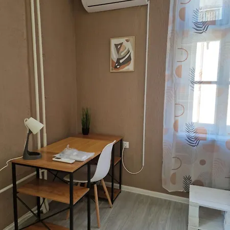 Lambo's Corner - Guest *