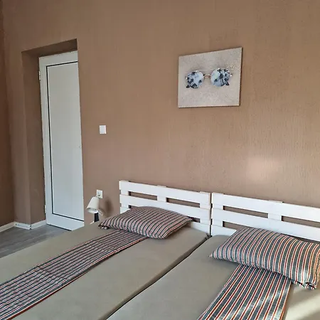 Lambo's Corner - Guest בית הארחה וארנה