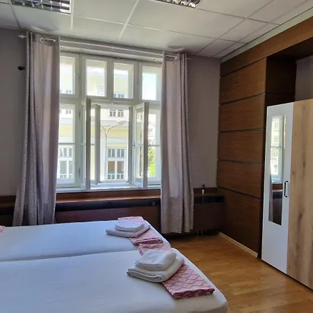 בית הארחה Lambo's Corner - Guest