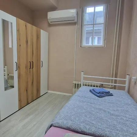 Lambo's Corner - Guest וארנה