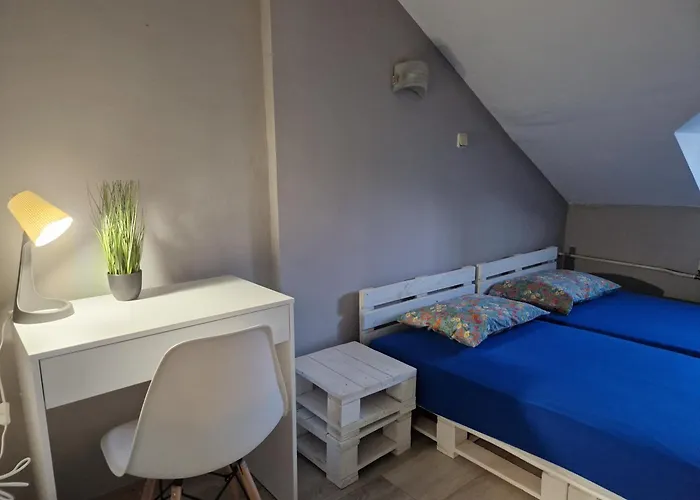 Lambo's Corner - Guest * فارنا