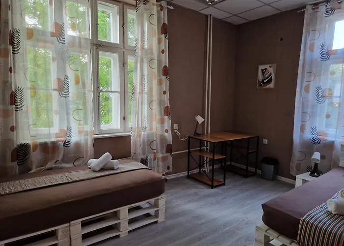 Lambo's Corner - Guest * فارنا