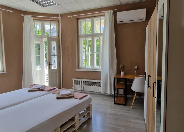 بيت ضيافة Lambo's Corner - Guest فارنا