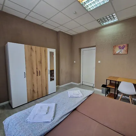 Lambo's Corner - Guest Guest house Varna