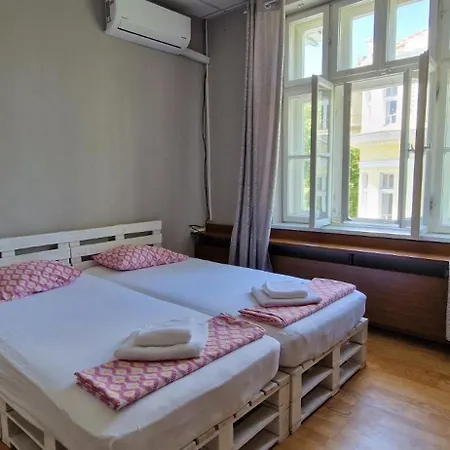 Lambo's Corner - Guest Guest house