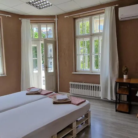 Lambo's Corner - Guest Guest house Varna