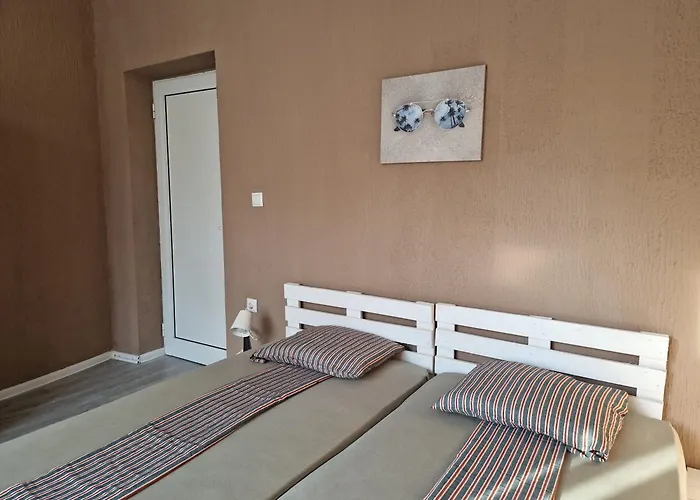 Lambo's Corner - Guest Guest house Varna